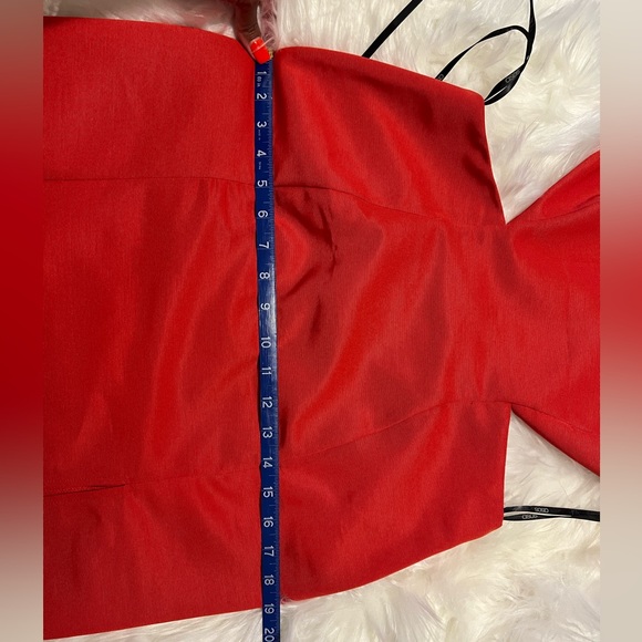 Lil’ Red Dress - Picture 6 of 8